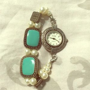Pearl stretchy watch